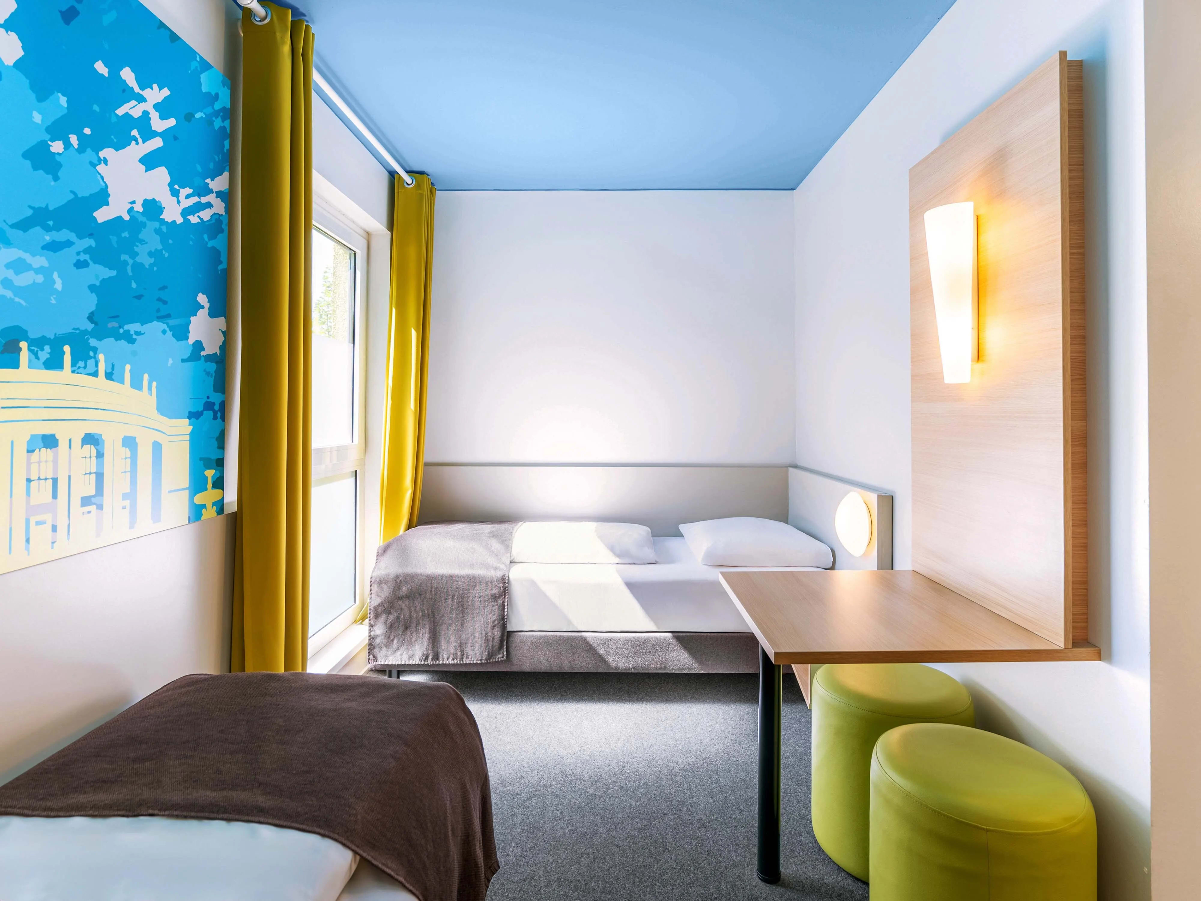 B&B HOTEL Stuttgart-City